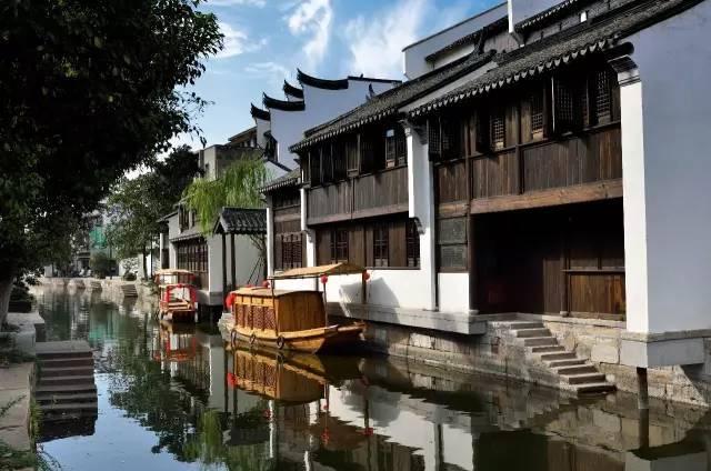 湖南省湘西边城机场公安全力备战首次春运